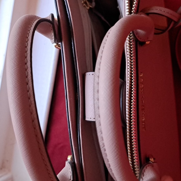 Michael Kors Soft Fawn Pink  Sachel/Crossbody NEW - Picture 10 of 16